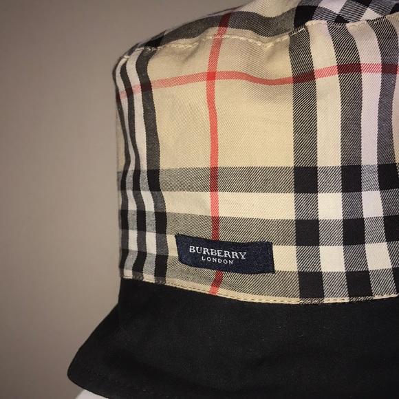 Brand new BURBERRY vintage bucket hat main image 5